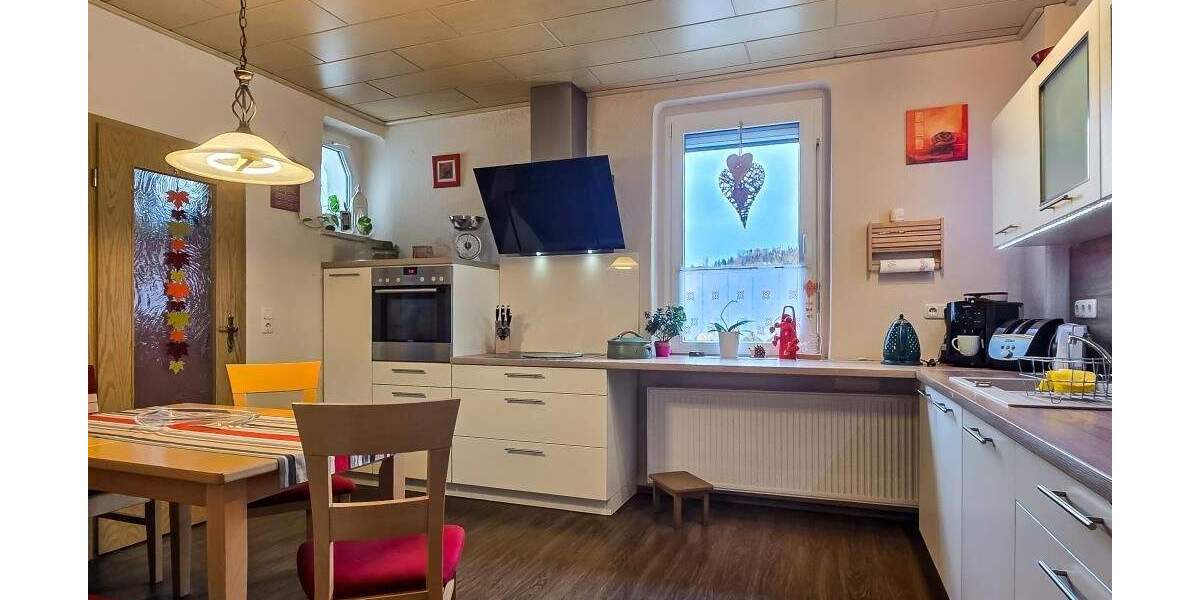 Einfamilienhaus Rosenthal am Rennsteig - 8 Zimmer, 192 m&sup2;, 189.900&euro; | Angebot:25742914