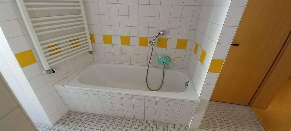 Etagenwohnung Hof Altstadt - 3 Zimmer, 110 m&sup2;, 690&euro; | Angebot:25180207