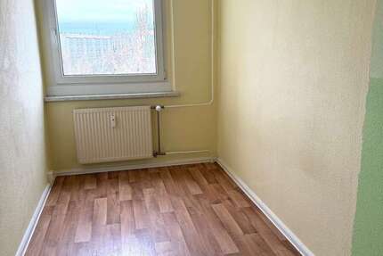 Wohnung Plauen Alt Chrieschwitz - 3 Zimmer, 56 m&sup2;, 280&euro; | Angebot:25518874