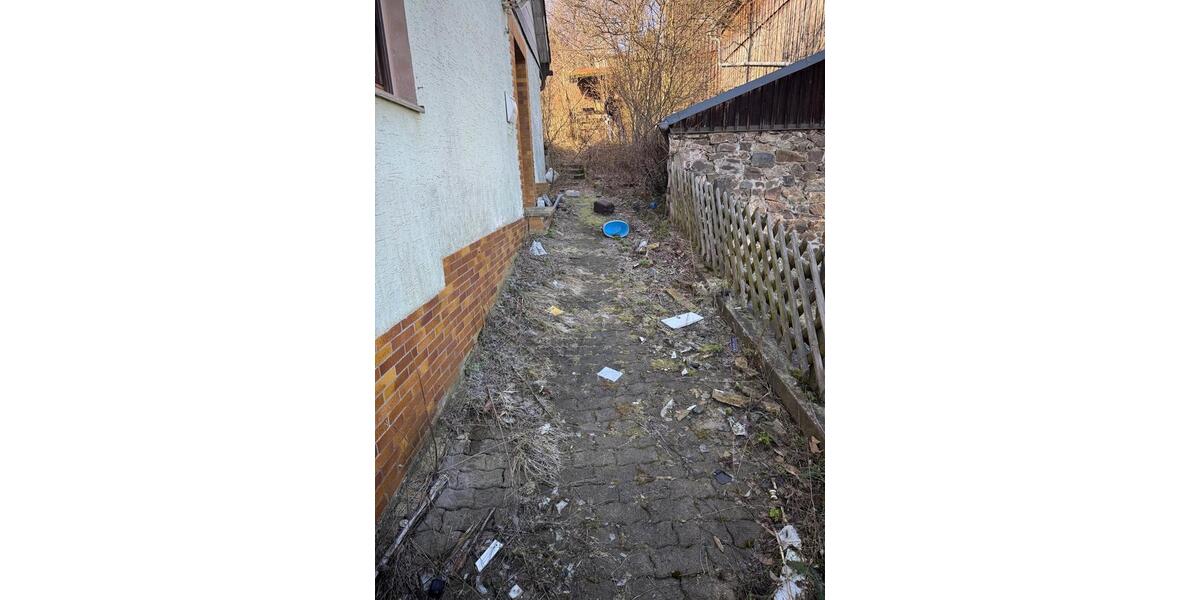 Einfamilienhaus Nordhalben - 5.5 Zimmer, 140 m&sup2;, 92.000&euro; | Angebot:19216697