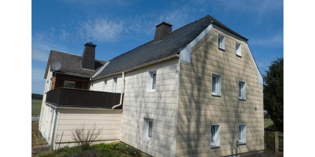 Einfamilienhaus Sparneck - 10 Zimmer, 190 m&sup2;, 259.000&euro; | Angebot:25988722