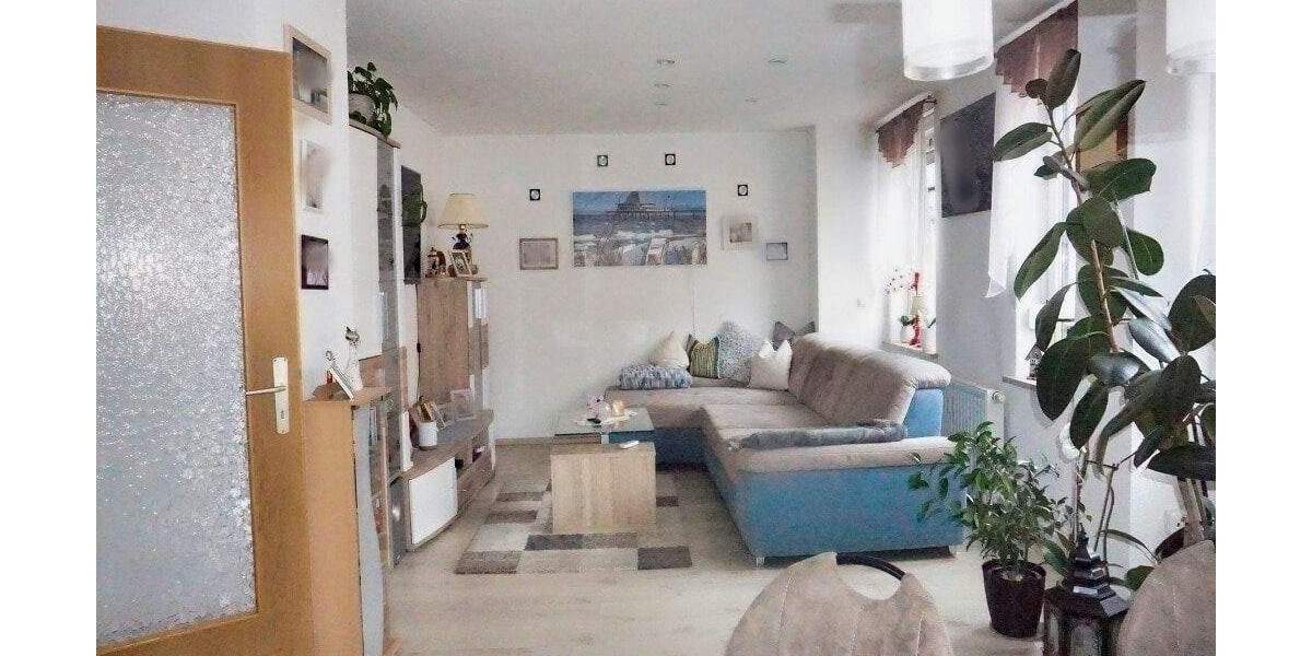 Reihenmittelhaus Oelsnitz - 5 Zimmer, 146 m&sup2;, 195.000&euro; | Angebot:25686107