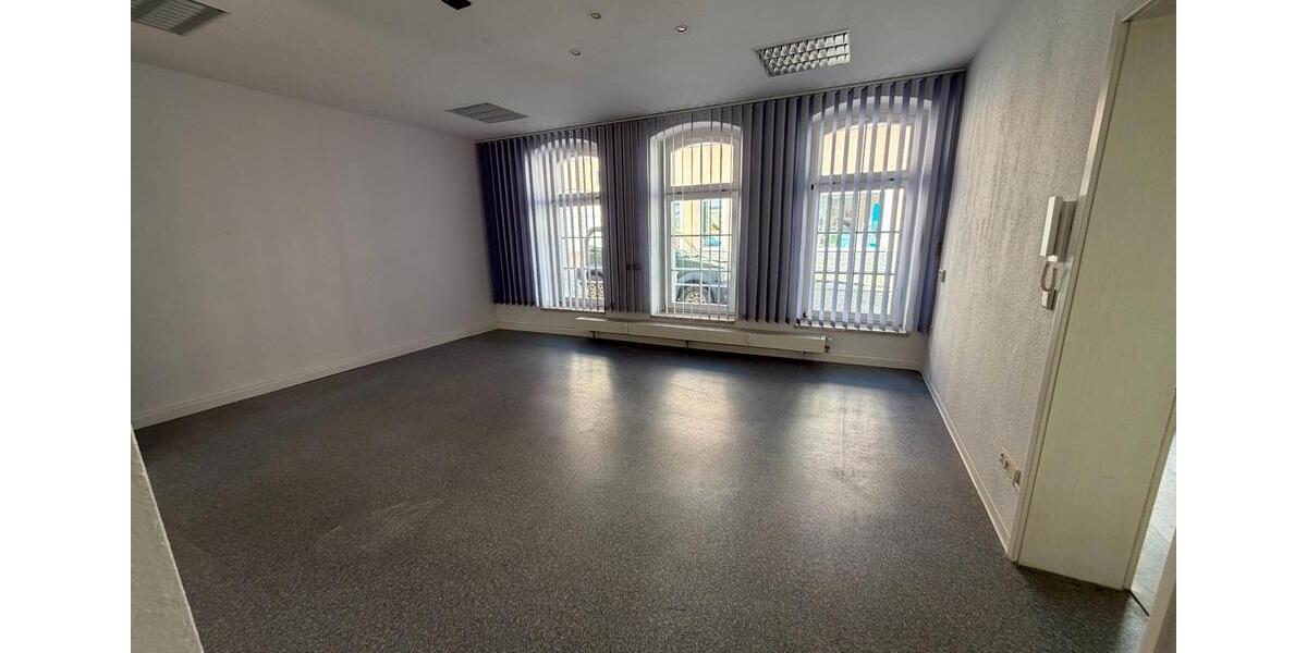 Gewerbeobjekt Adorf/Vogtland Vogtland - 200&euro; | Angebot:26025083