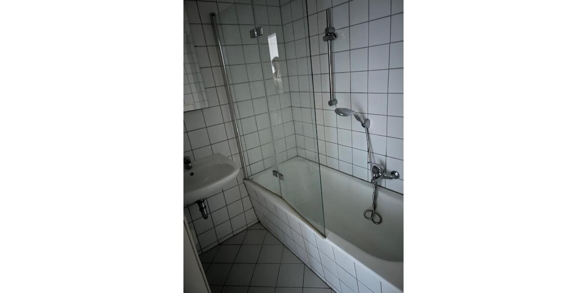 Etagenwohnung Plauen - 2 Zimmer, 50 m&sup2;, 270&euro; | Angebot:25149562
