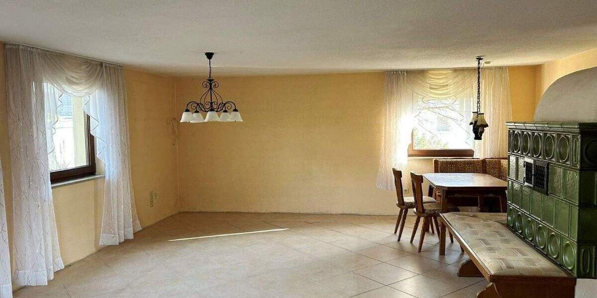 Doppelhaushälfte Schwarzenbach an der Saale Schwarzenbach a d Saale - 6 Zimmer, 138 m&sup2;, 129.900&euro; | Angebot:25671537