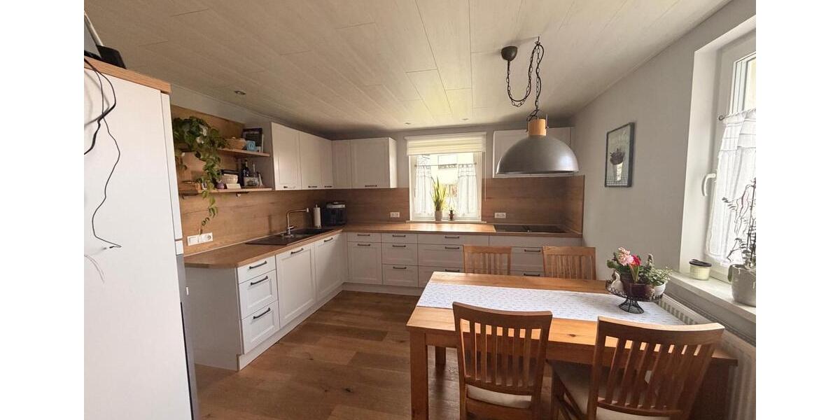 Einfamilienhaus Rehau - 4 Zimmer, 100 m&sup2;, 195.000&euro; | Angebot:26131410