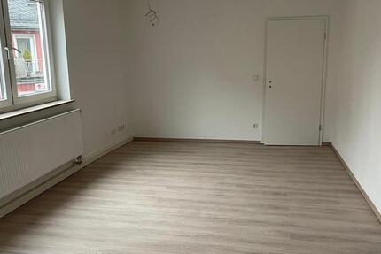 Wohnung Münchberg - 4 Zimmer, 106 m&sup2;, 850&euro; | Angebot:26310238