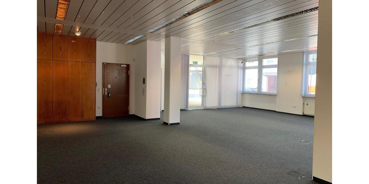 Gewerbeobjekt Selbitz - 1.800&euro; | Angebot:24810951