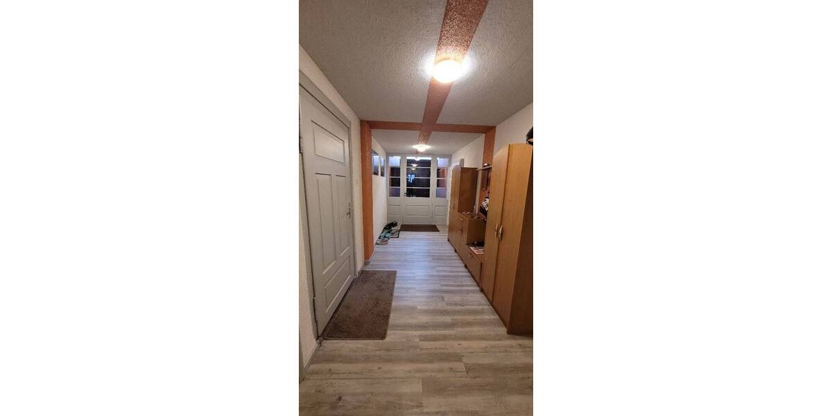 Reihenmittelhaus Oelsnitz - 5 Zimmer, 120 m&sup2;, 125.000&euro; | Angebot:25776170