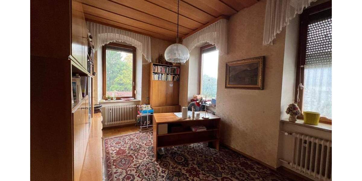 Mehrfamilienhaus, Wohnhaus Hof Innenstadt - 1 Zimmer, 298 m&sup2;, 450.000&euro; | Angebot:25775911