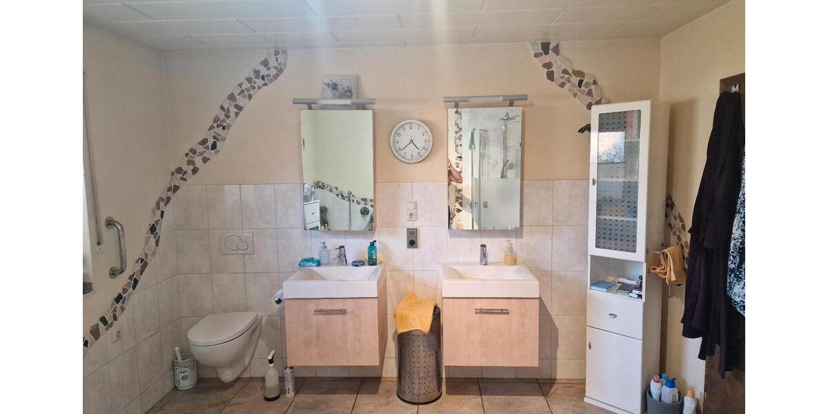 Bungalow Döhlau - 5 Zimmer, 160 m&sup2;, 300.000&euro; | Angebot:26750602