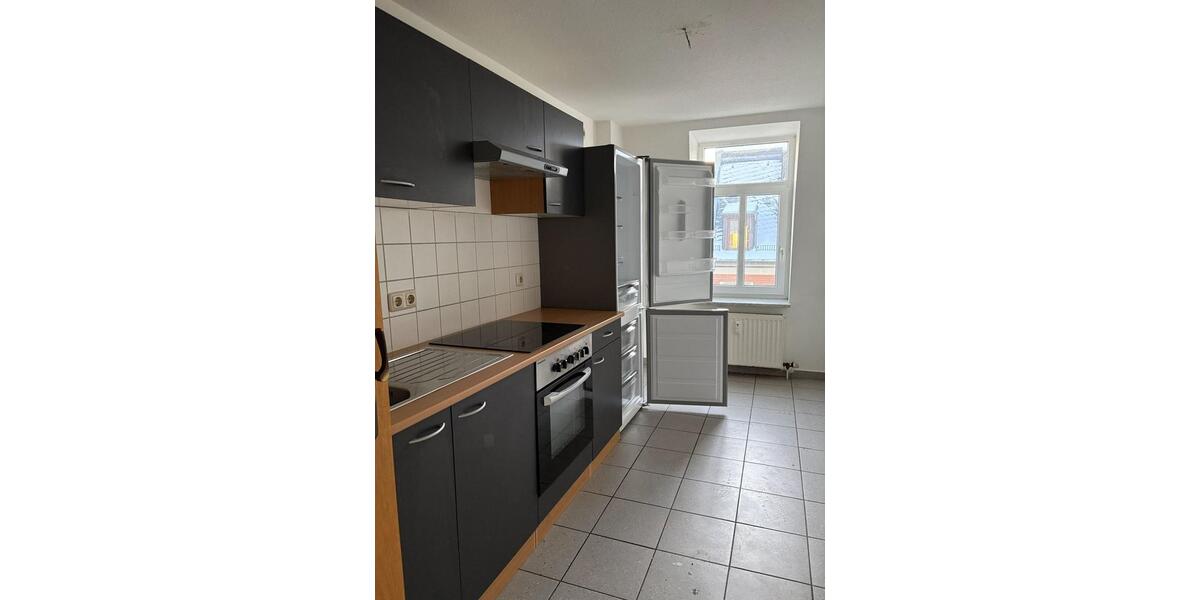 Etagenwohnung Plauen Bahnhofsvorstadt - 4 Zimmer, 77 m&sup2;, 325&euro; | Angebot:23838268