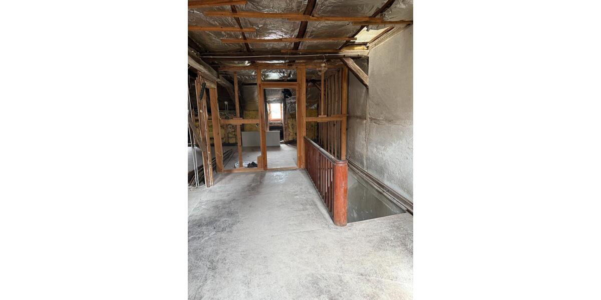 Mehrfamilienhaus, Wohnhaus Schleiz - 10 Zimmer, 180 m&sup2;, 25.000&euro; | Angebot:27120305