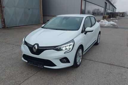 Renault Clio 26.960 km 12.999 &euro; Saalburg-Ebersdorf 07929