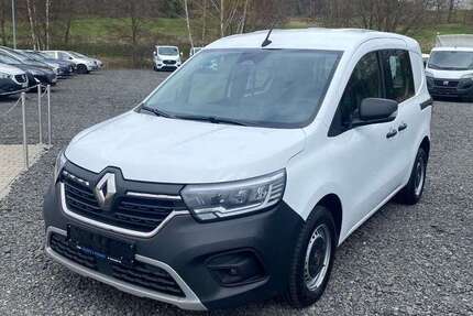 Renault Kangoo 146.000 km 12.390 &euro; Trieb 08239