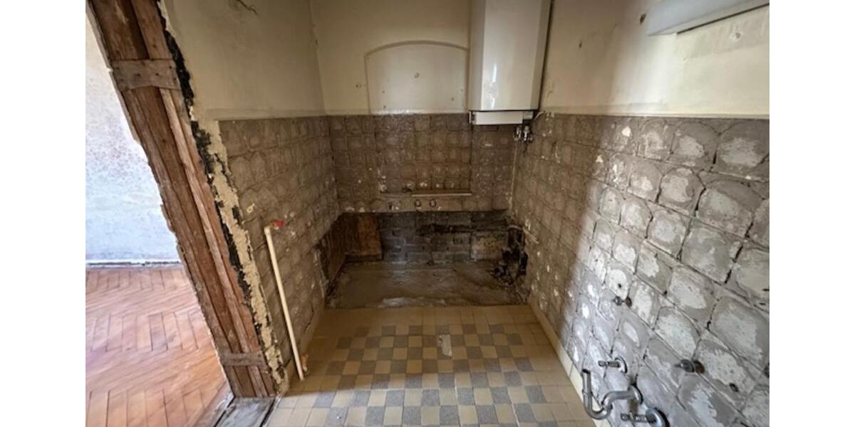 Mehrfamilienhaus, Wohnhaus Naila - 12 Zimmer, 557 m&sup2;, 149.950&euro; | Angebot:19557101