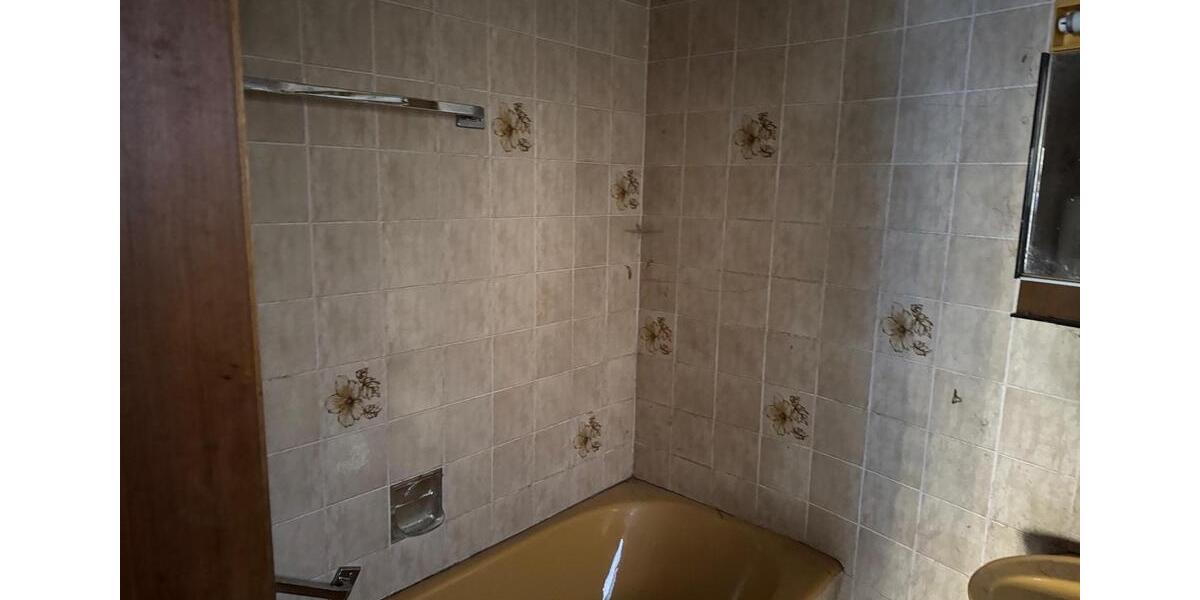 Einfamilienhaus Nordhalben - 5.5 Zimmer, 140 m&sup2;, 92.000&euro; | Angebot:19216697