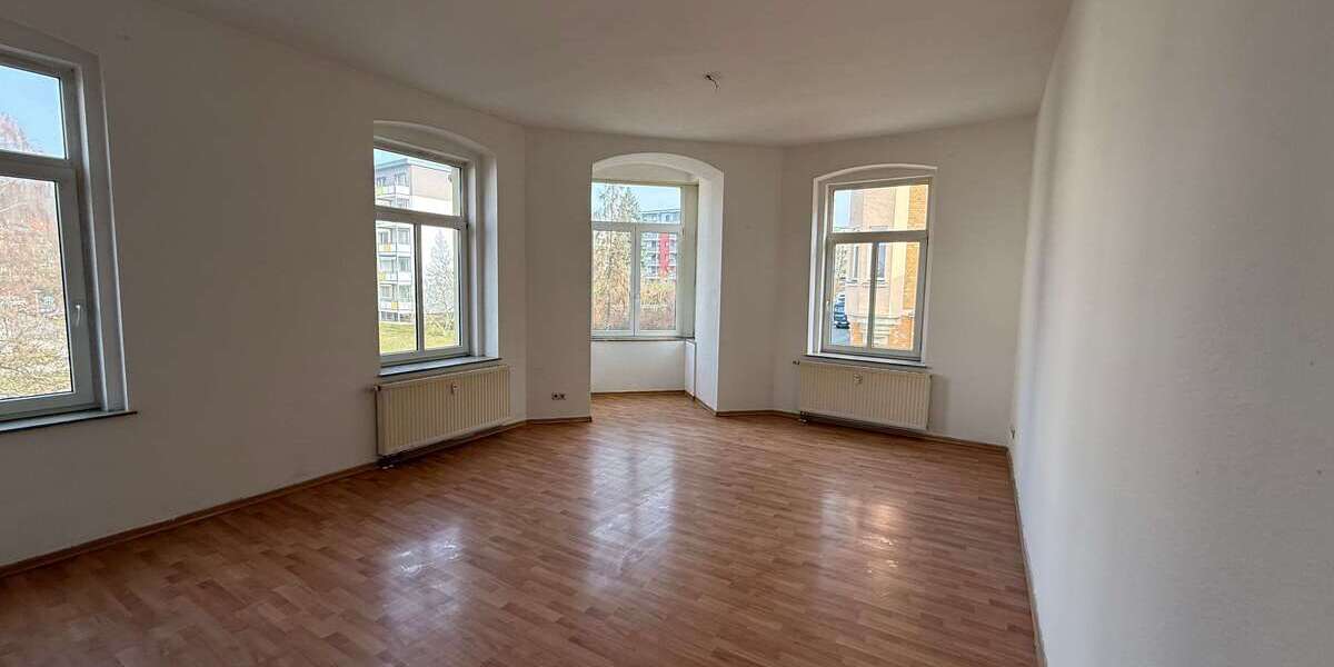 Etagenwohnung Plauen Dobenau - 3 Zimmer, 96 m&sup2;, 480&euro; | Angebot:25887986