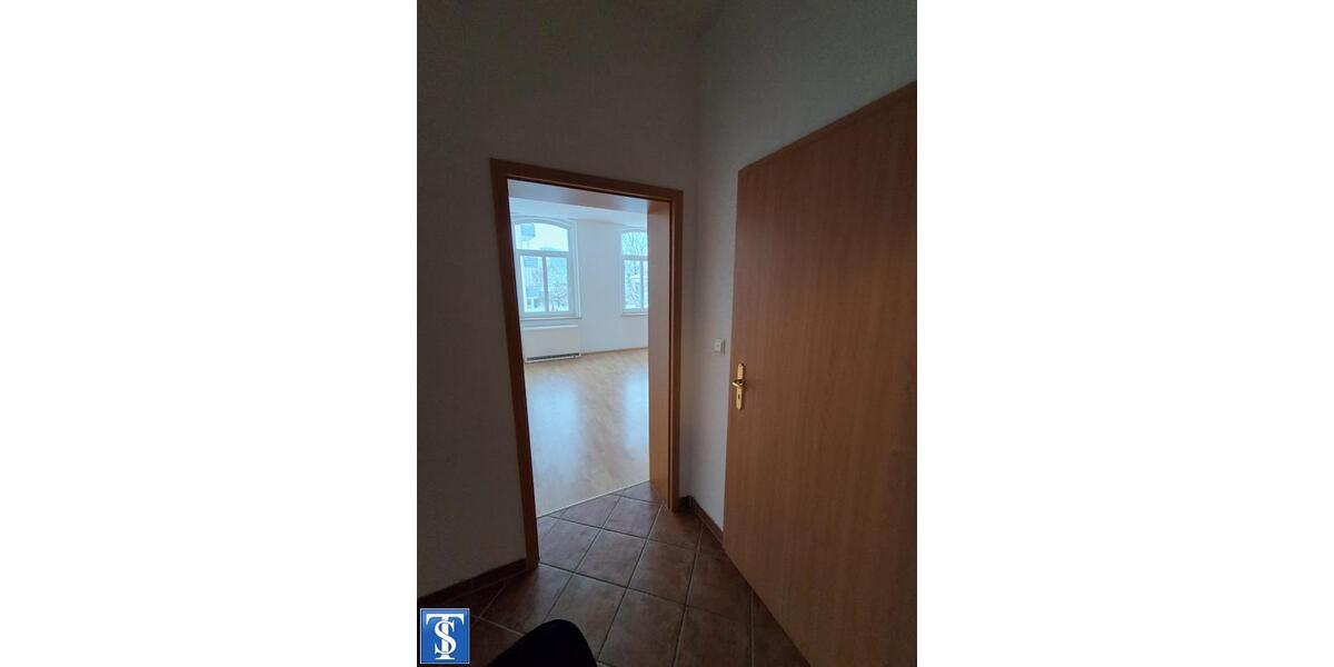 Etagenwohnung Plauen Altstadt - 4 Zimmer, 95 m&sup2;, 525&euro; | Angebot:25792778