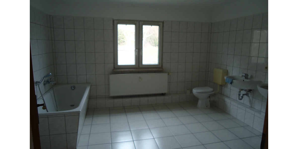 Dachgeschoßwohnung Rosenthal am Rennsteig - 3 Zimmer, 90 m&sup2;, 480&euro; | Angebot:25934034