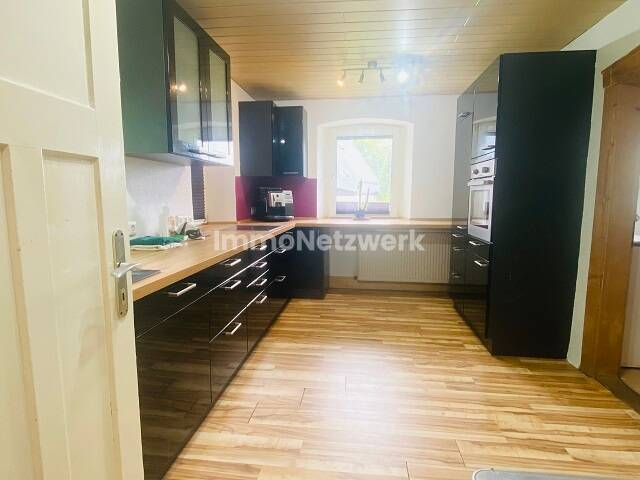 Einfamilienhaus Helmbrechts / Burkersreuth Helmbrechts - 6 Zimmer, 140 m&sup2;, 205.000&euro; | Angebot:25715448