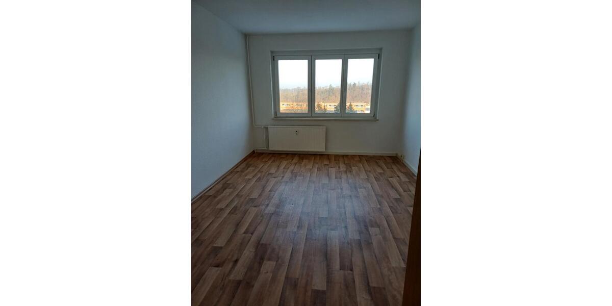 Etagenwohnung Bad Lobenstein - 3 Zimmer, 59 m&sup2;, 352&euro; | Angebot:26286219