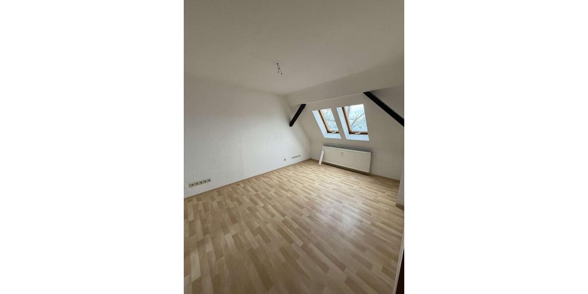 Etagenwohnung Plauen Altstadt - 3.5 Zimmer, 73 m&sup2;, 438&euro; | Angebot:24421981