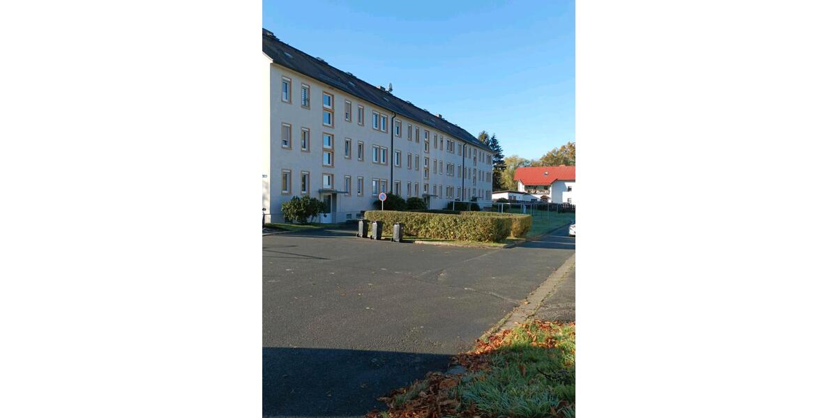 Erdgeschoßwohnung Weischlitz - 3 Zimmer, 69 m&sup2;, 56.000&euro; | Angebot:26522960