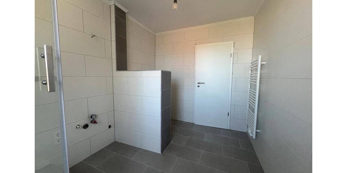 Dachgeschoßwohnung Selb - 2 Zimmer, 87 m&sup2;, 800&euro; | Angebot:26432515