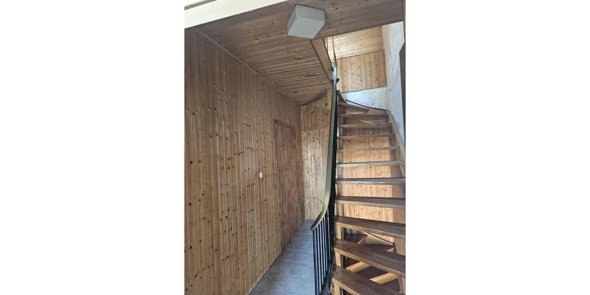 Mehrfamilienhaus, Wohnhaus Münchberg - 9 Zimmer, 200 m&sup2;, 125.000&euro; | Angebot:26973814