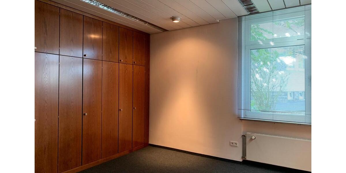 Gewerbeobjekt Selbitz - 1.800&euro; | Angebot:24810951