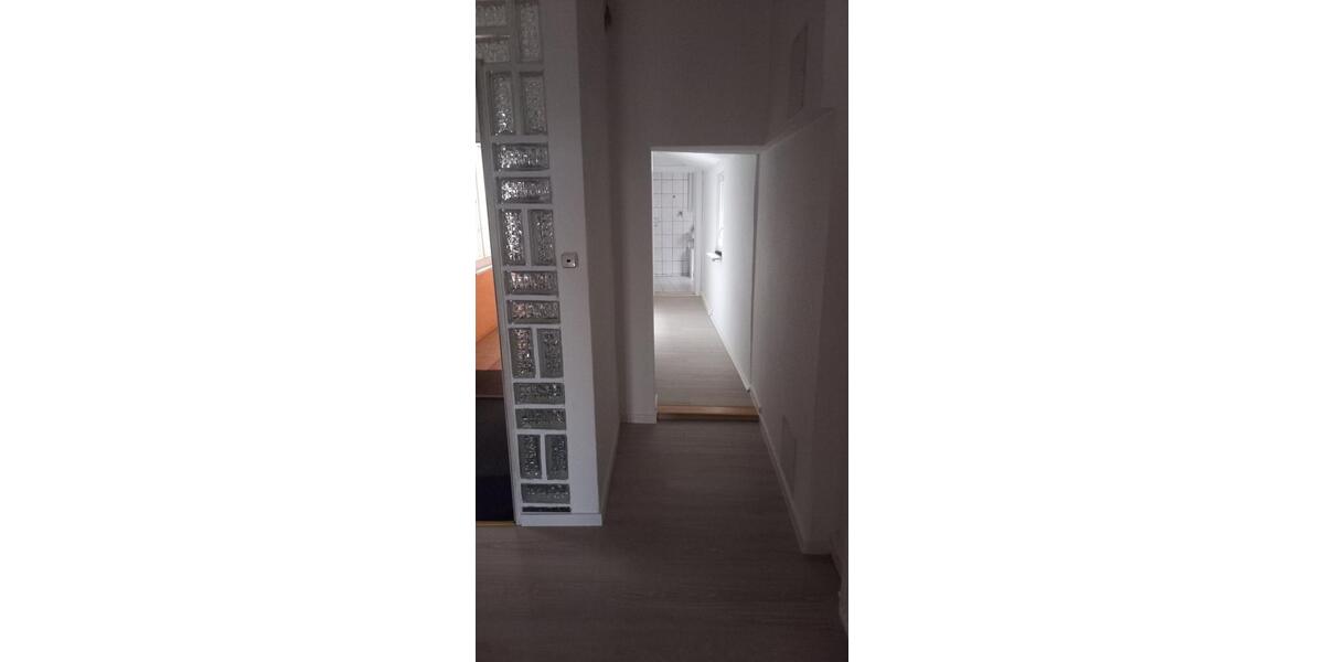 Etagenwohnung Hof Altstadt - 3 Zimmer, 108 m&sup2;, 650&euro; | Angebot:26284475