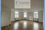 Dachgeschoßwohnung Plauen Bahnhofsvorstadt - 2 Zimmer, 64 m&sup2;, 268&euro; | Angebot:24601700