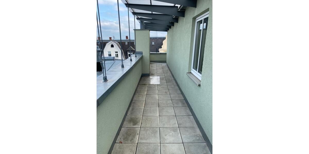 Erdgeschoßwohnung Plauen Bahnhofsvorstadt - 3 Zimmer, 115 m&sup2;, 160.000&euro; | Angebot:26726669