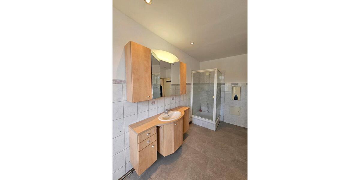 Etagenwohnung Adorf/Vogtland Vogtland - 3 Zimmer, 89 m&sup2;, 710&euro; | Angebot:26050447