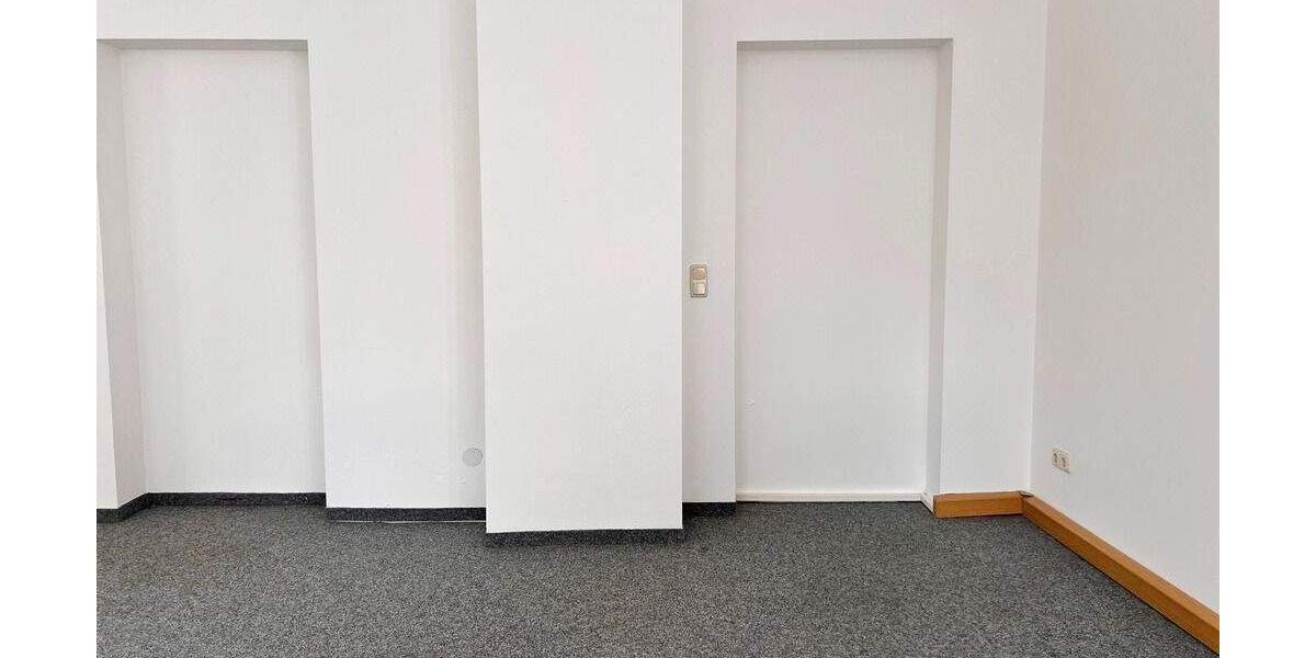 Gewerbeobjekt Plauen Haselbrunn - 2 Zimmer, 55 m&sup2;, 275&euro; | Angebot:25776819
