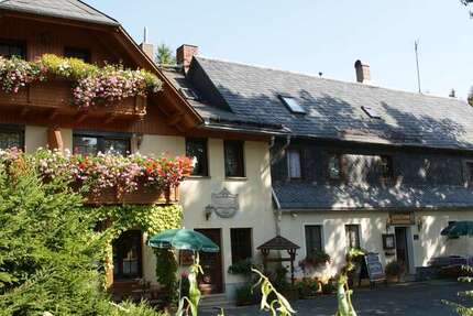 Haus Bad-Elster Elster - 13 Zimmer, 127 m&sup2;, 260.000&euro; | Angebot:19477377