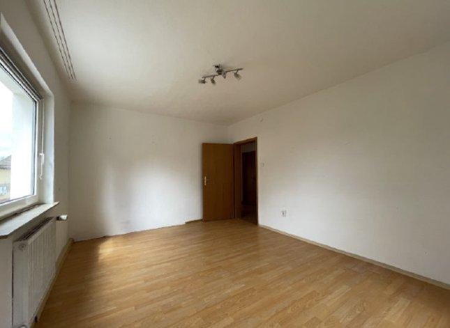 Mehrfamilienhaus, Wohnhaus Zell im Fichtelgebirge - 9 Zimmer, 166 m&sup2;, 169.000&euro; | Angebot:26198670