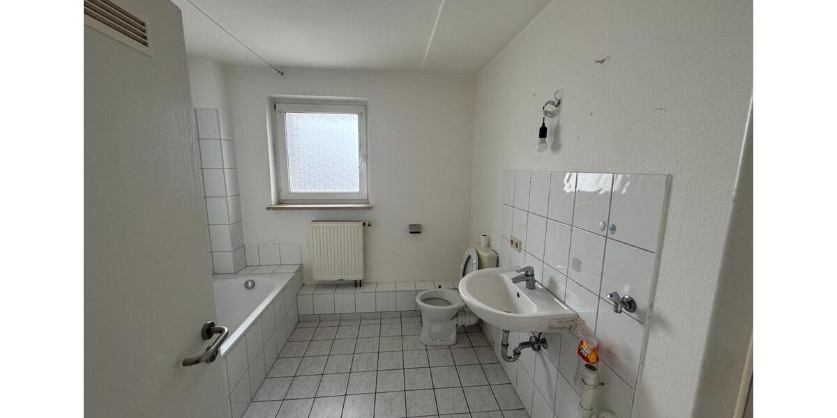 Etagenwohnung Schönwald - 3 Zimmer, 71 m&sup2;, 380&euro; | Angebot:25903971