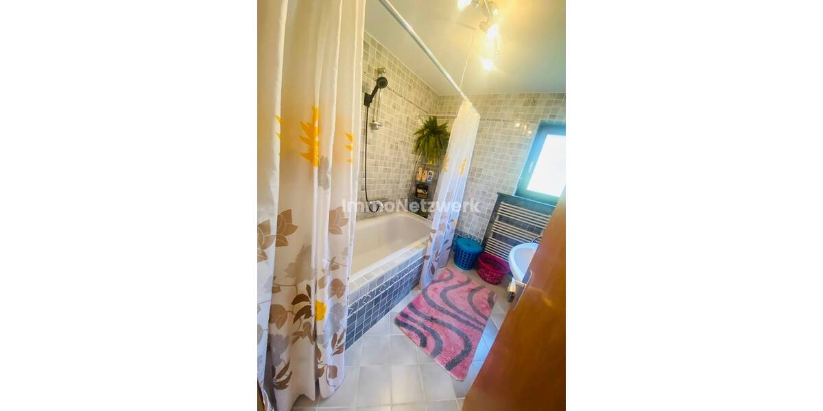 Einfamilienhaus Schwarzenbach am Wald / Meierhof Meierhof - 8 Zimmer, 240 m&sup2;, 210.000&euro; | Angebot:25824296