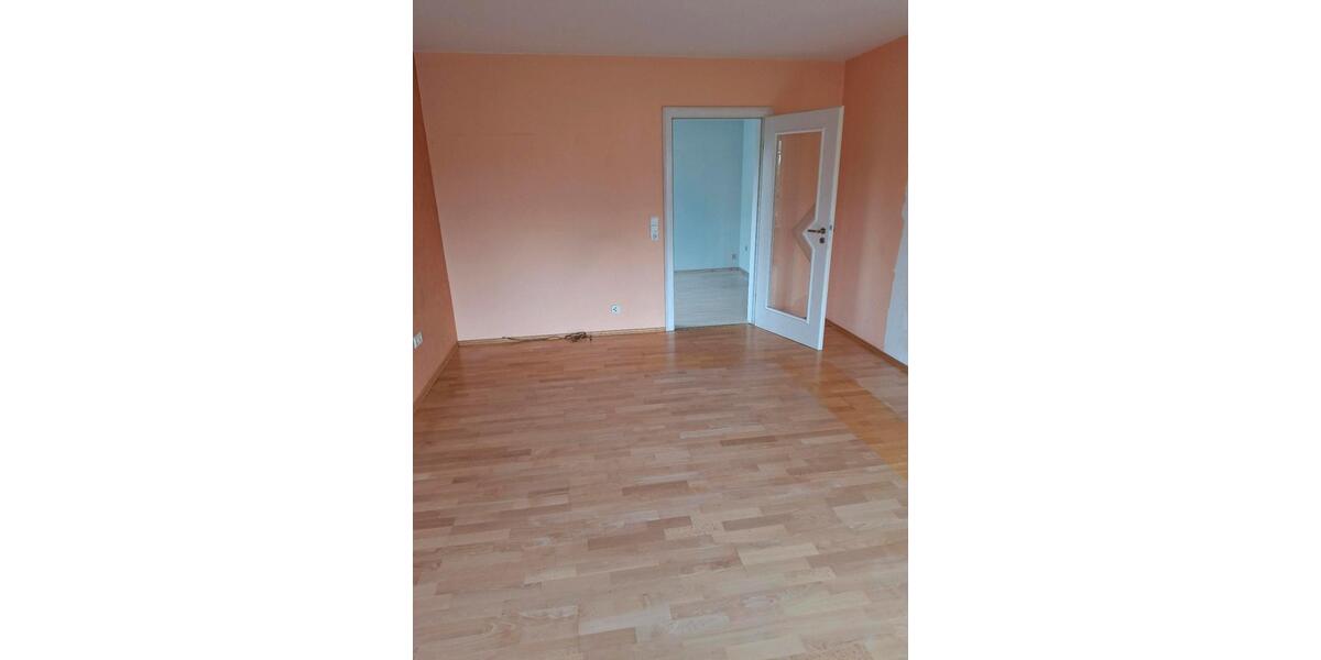 Etagenwohnung Münchberg - 3 Zimmer, 86 m&sup2;, 135.000&euro; | Angebot:26992269
