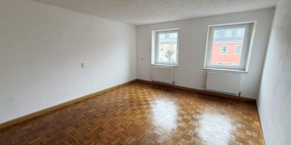 Reihenmittelhaus Bad Weißenstadt Weißenstadt - 4 Zimmer, 133 m&sup2;, 119.000&euro; | Angebot:25725921