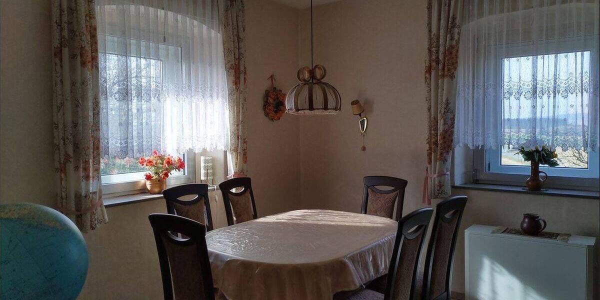 Einfamilienhaus Selbitz Neuhaus - 6 Zimmer, 111 m&sup2;, 129.000&euro; | Angebot:26034800