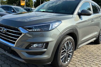 Hyundai TUCSON 100.000 km 13.599 &euro; Rehau 95111