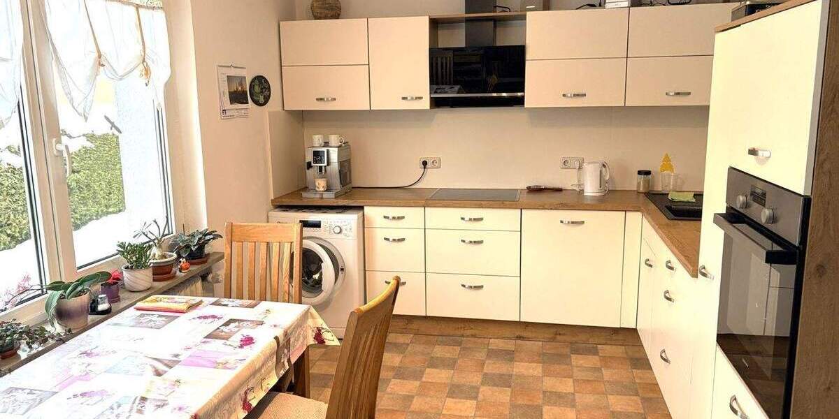 Mehrfamilienhaus, Wohnhaus Marktleugast - 1 Zimmer, 253 m&sup2;, 369.000&euro; | Angebot:25665688