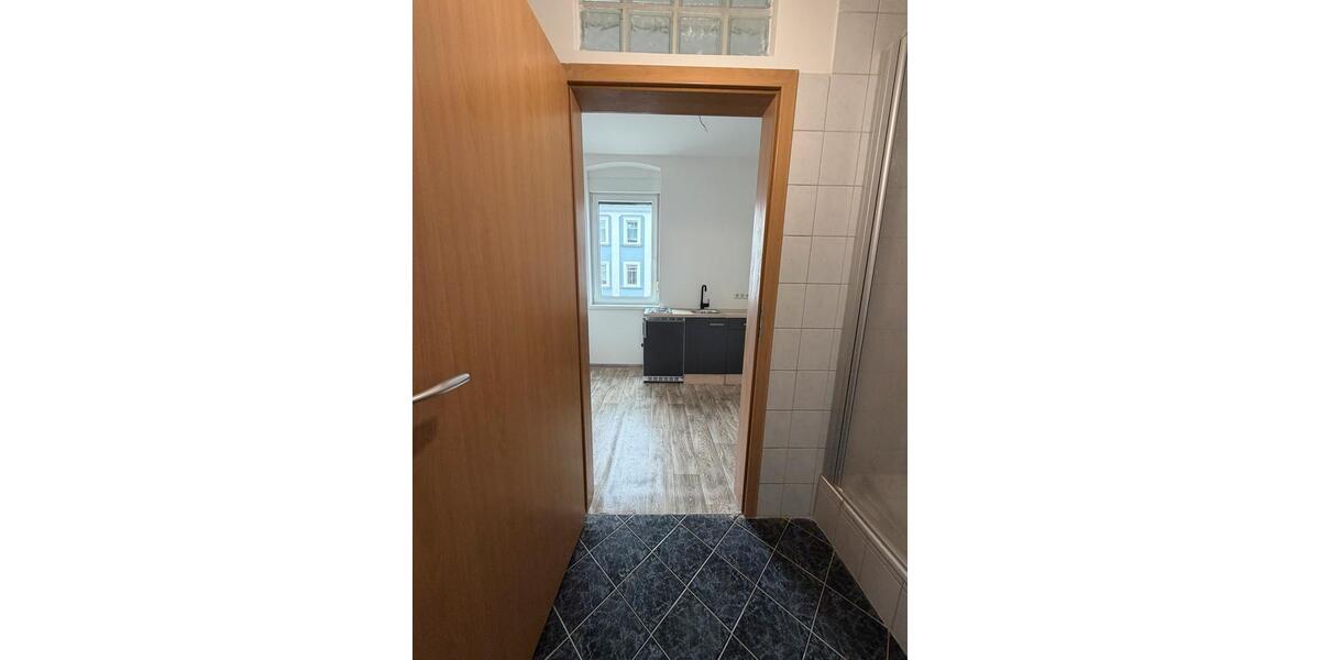 Hochparterre Selb - 2 Zimmer, 24 m&sup2;, 280&euro; | Angebot:26648206