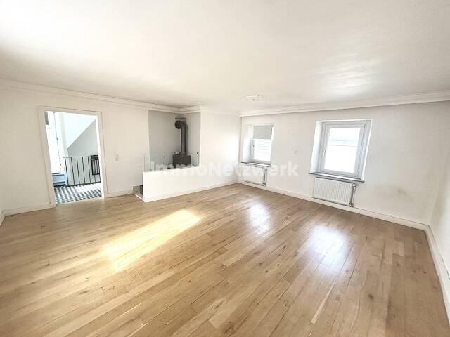 Einfamilienhaus Selb - 5 Zimmer, 175 m&sup2;, 189.000&euro; | Angebot:25713994