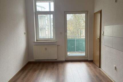 Wohnung Plauen Preißelpöhl - 3 Zimmer, 87 m&sup2;, 520&euro; | Angebot:25701112