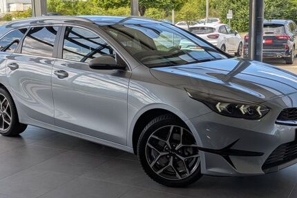 Kia ceed Sportswagon 15.271 km 23.450 &euro; Naila 95119
