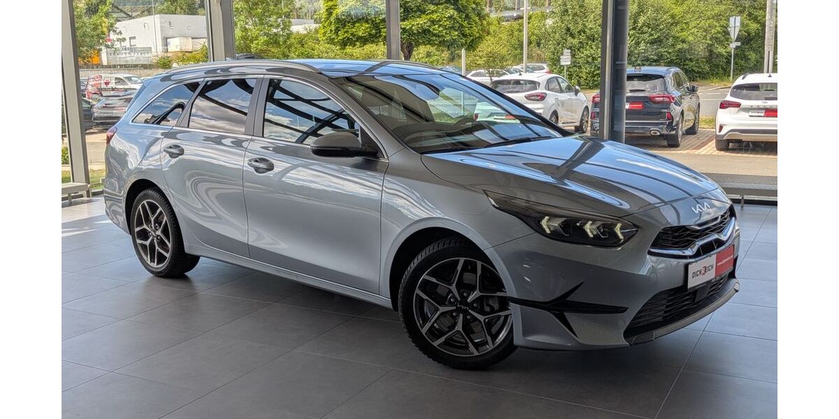 Kia ceed Sportswagon 15.271 km 23.450 &euro; Naila 95119